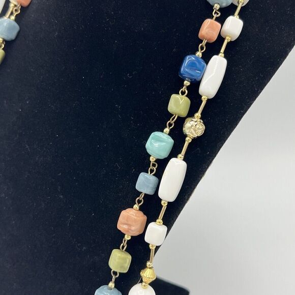 Multi colored bead Statement Necklace 15” - Picture 4 of 5